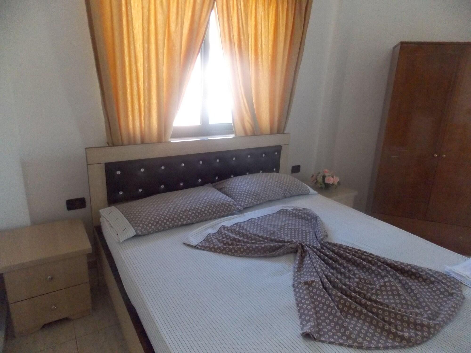 Blue Residence Sarandë 외부 사진