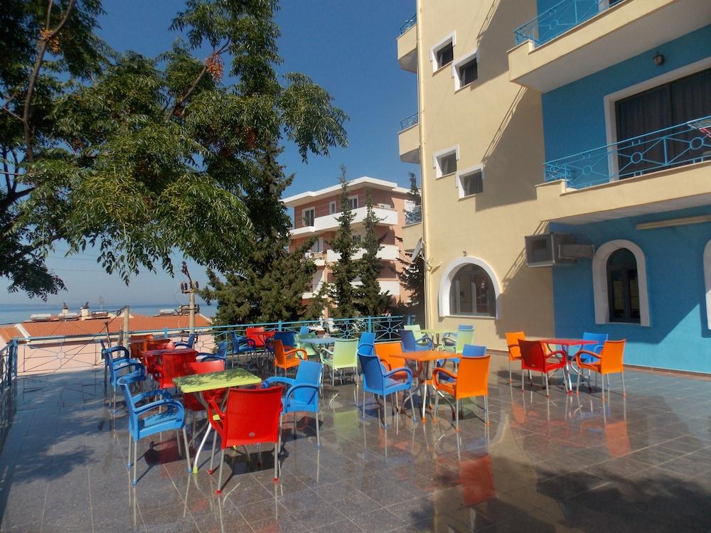 Blue Residence Sarandë 외부 사진